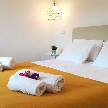 아파트 Golden Cliff House