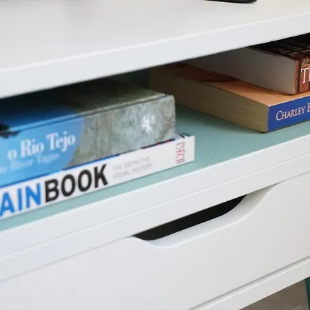 Golden Cliff House 알부페이라