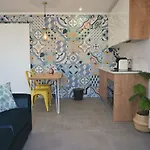 Golden Cliff House Appartamento