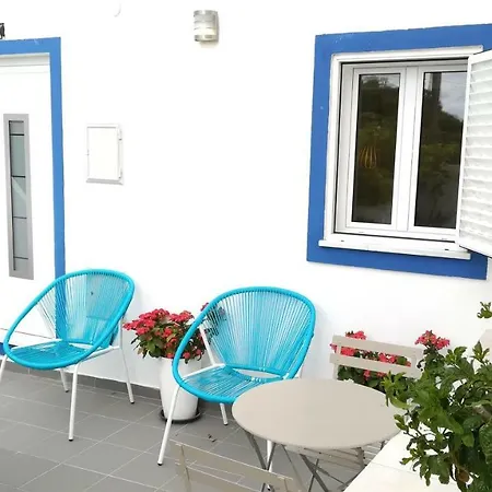 Διαμέρισμα Golden Cliff House *