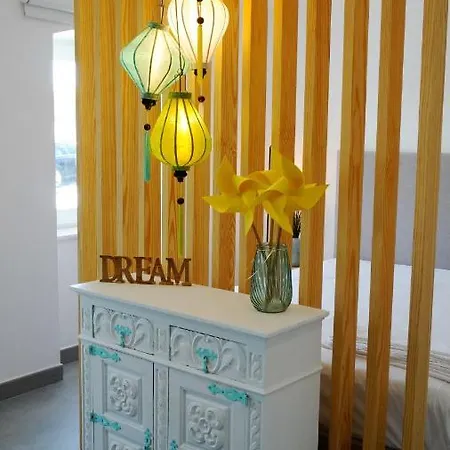 Διαμέρισμα Golden Cliff House *