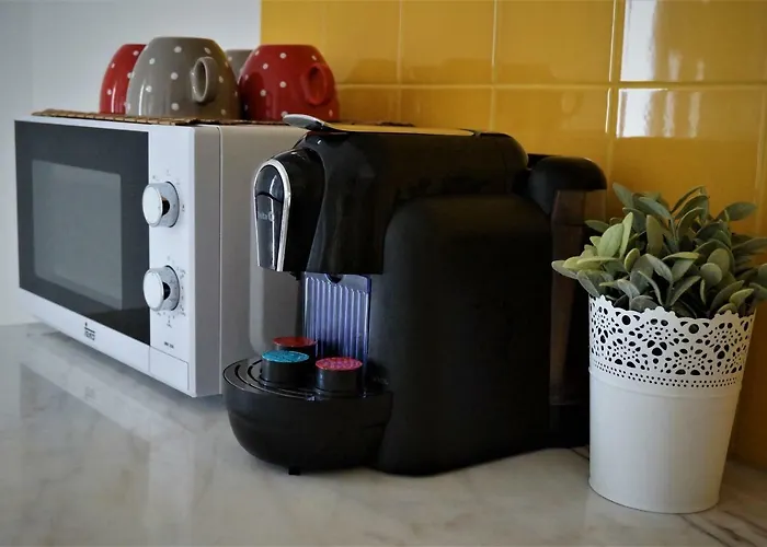 Golden Cliff House Апартаменти