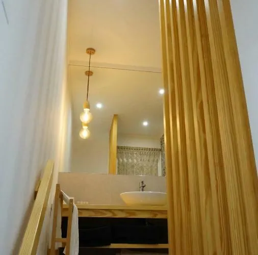 Апартаменти Golden Cliff House Албуфейра