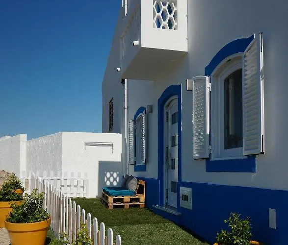 Апартаменти Golden Cliff House Албуфейра