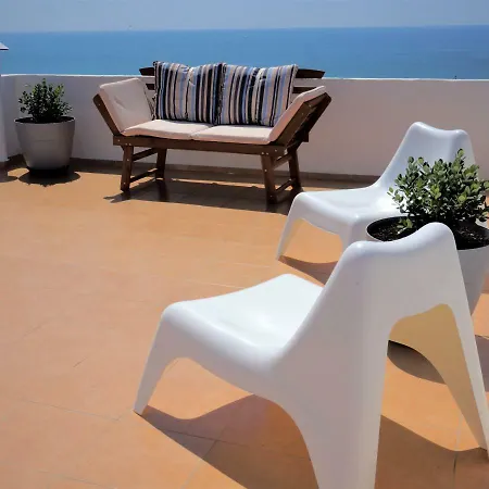 Golden Cliff House * البوفيرا
